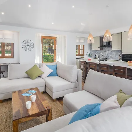 Vakantiehuis Mon Perin By Interhome